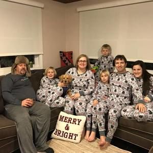 Meet your Posher, Elaine